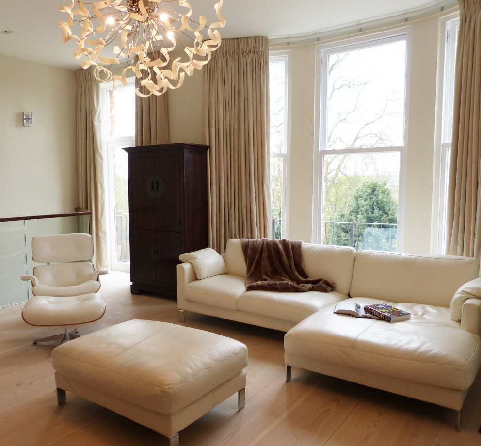 Georgian house in Richmond Hill | RIchmond Hill Main Living Room | Interior Designers